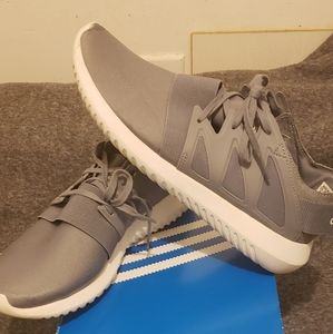 Adidas Tubular Defiant